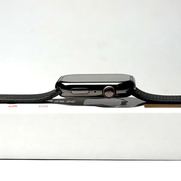 Apple Watch Series 11 (Plus 2 Free Straps) - With Apple Logo