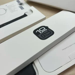 Apple Watch Series 11 (Plus 2 Free Straps) - With Apple Logo - Image 2