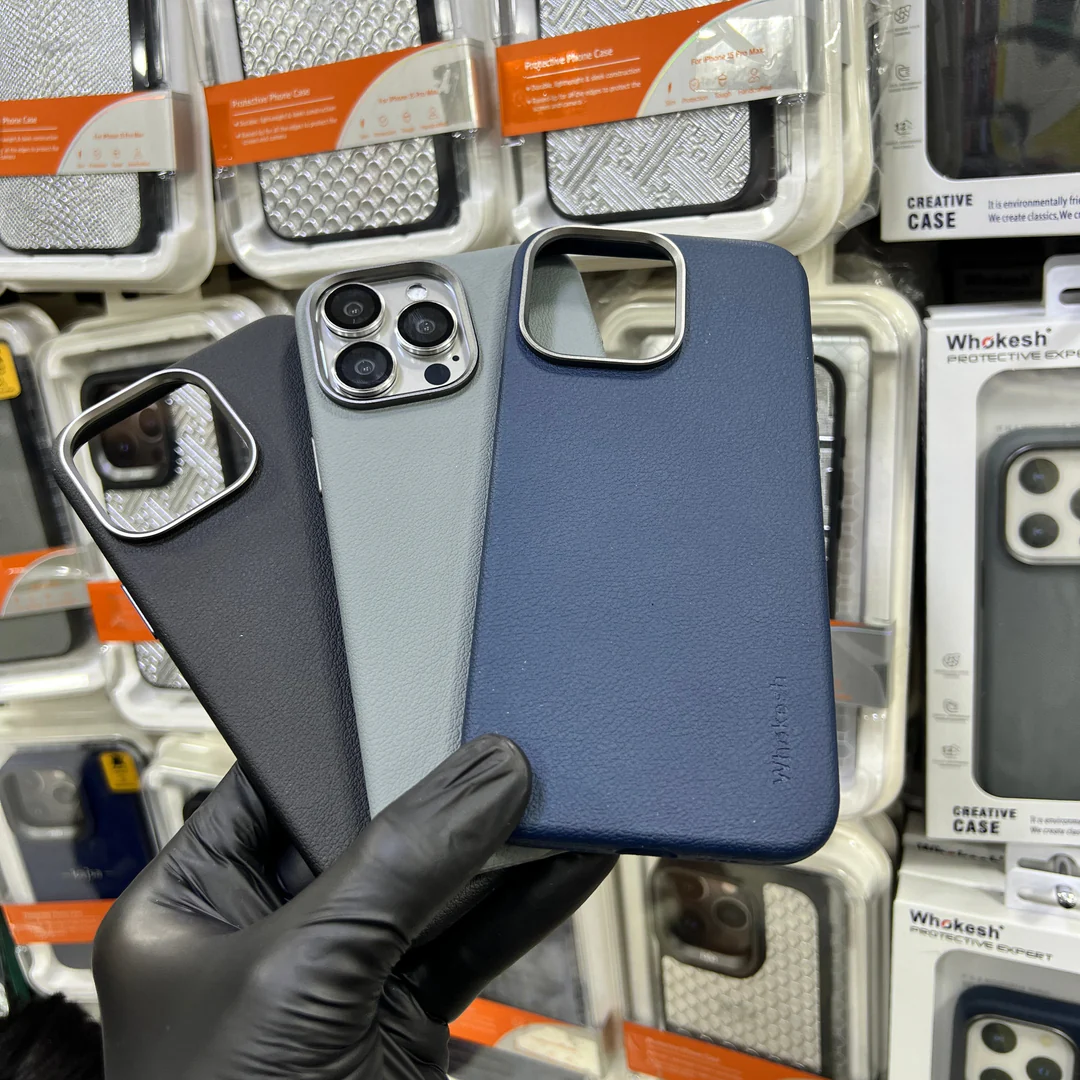 Premium Magsafe Leather Cases for 15 series - Image 2